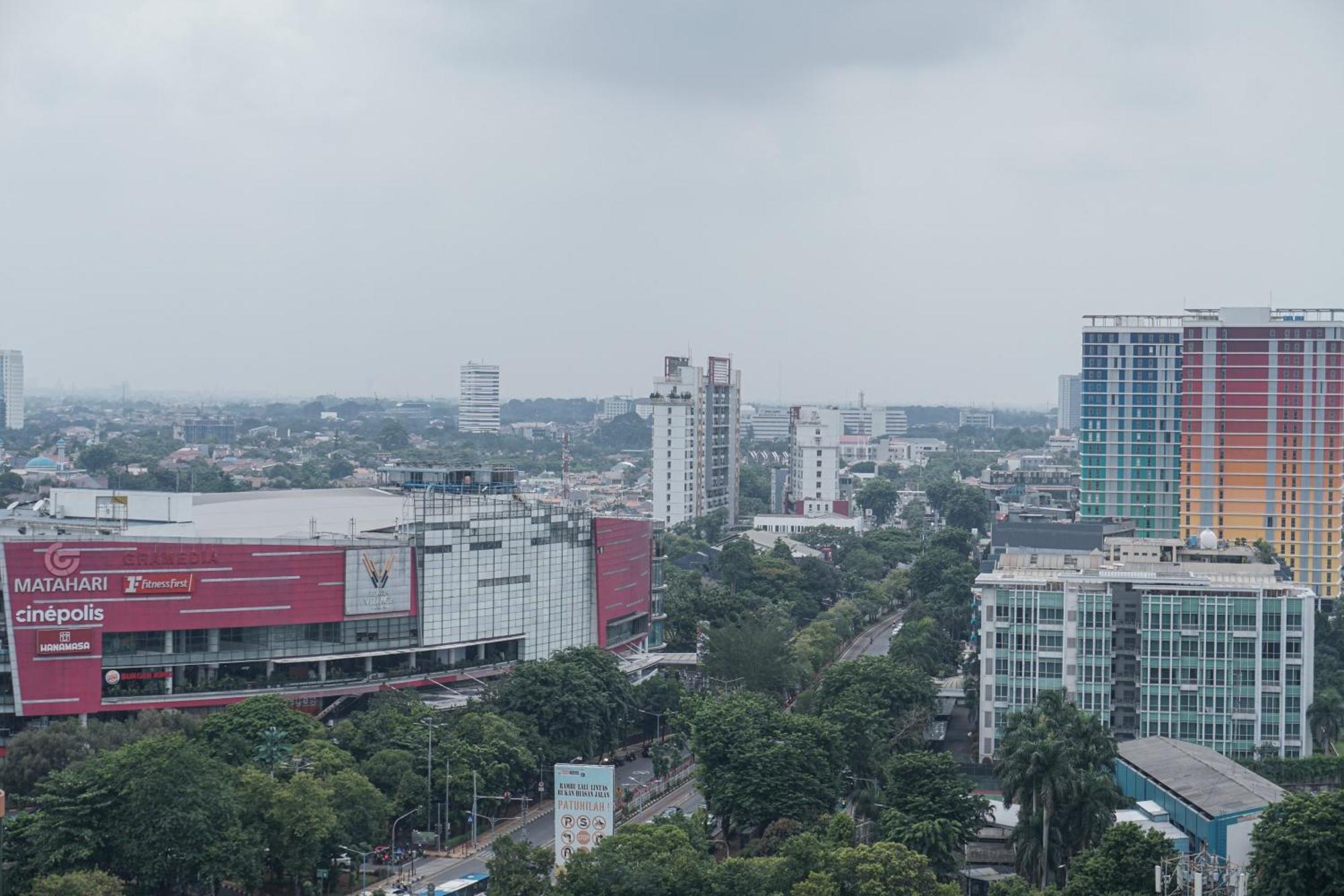 Apartment Attractive 1br At Royal Olive By Travelio Jakarta