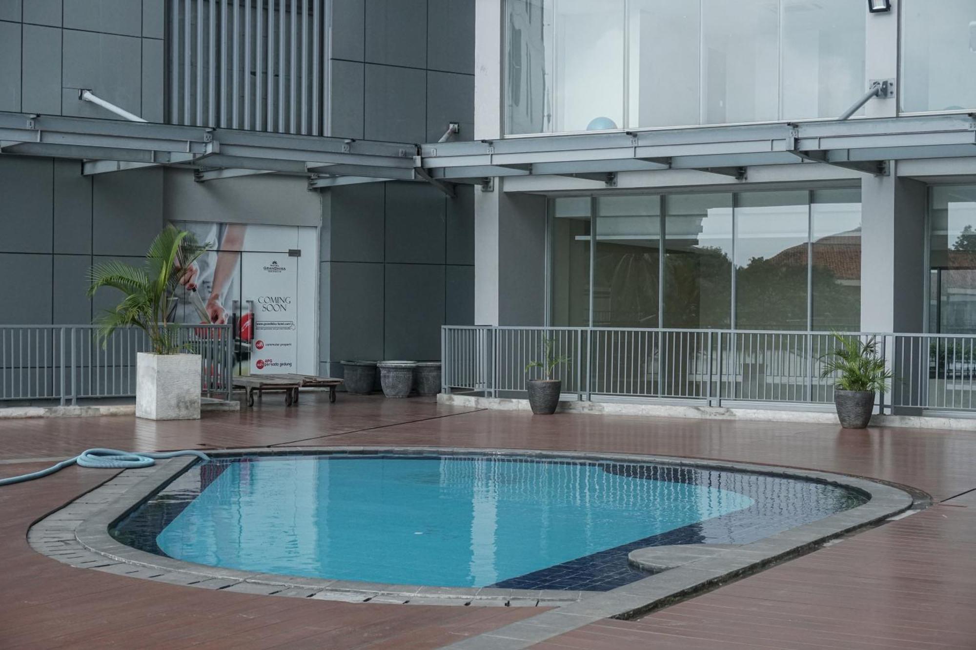 Apartment Attractive 1br At Royal Olive By Travelio
